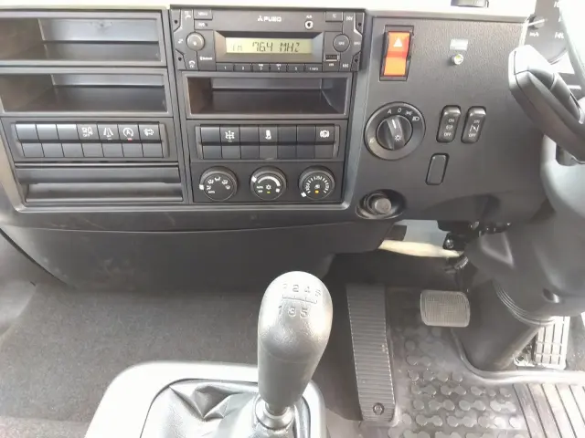 三菱 ファイター 2KG-FK62F(2WD)の写真23