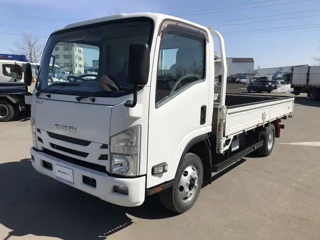 いすゞ エルフ TKG-NPS85AR(4WD)の写真1