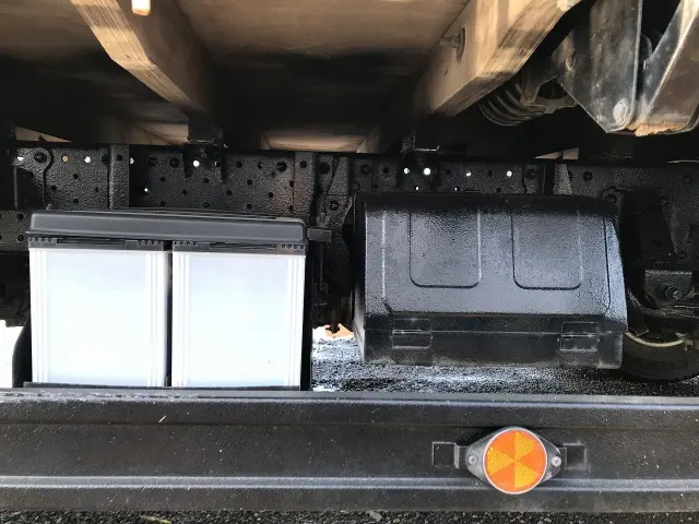 いすゞ エルフ TKG-NPS85AR(4WD)の写真15