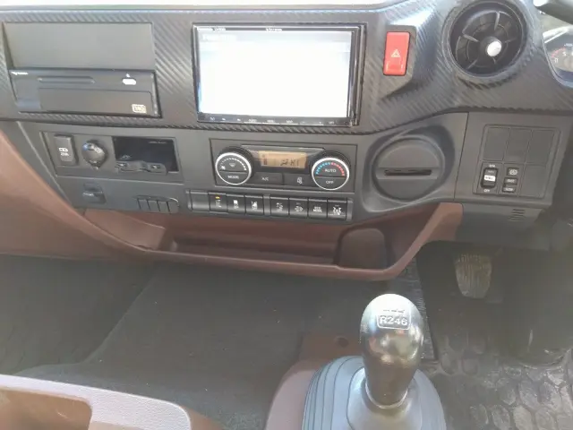 日野 レンジャー 2PG-GD2ABA(2WD)の写真23