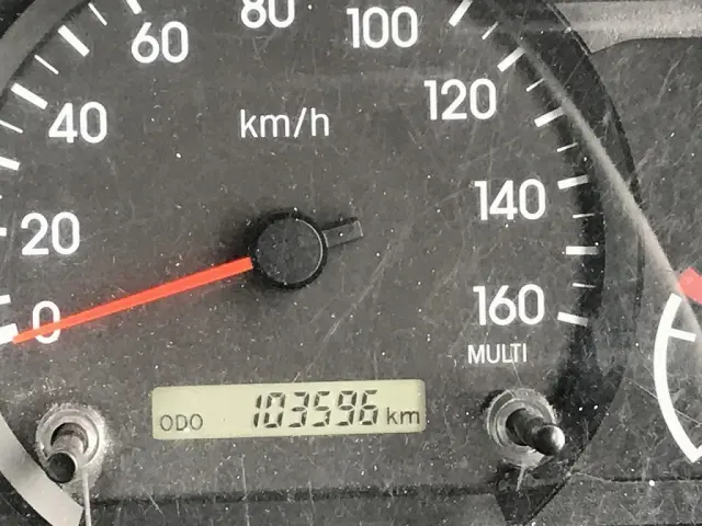 いすゞ エルフ 2RG-NPR88AR(2WD)の写真24