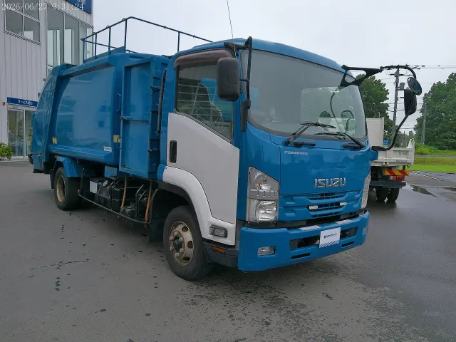 いすゞ フォワード TKG-FRR90S2(2WD)の写真2