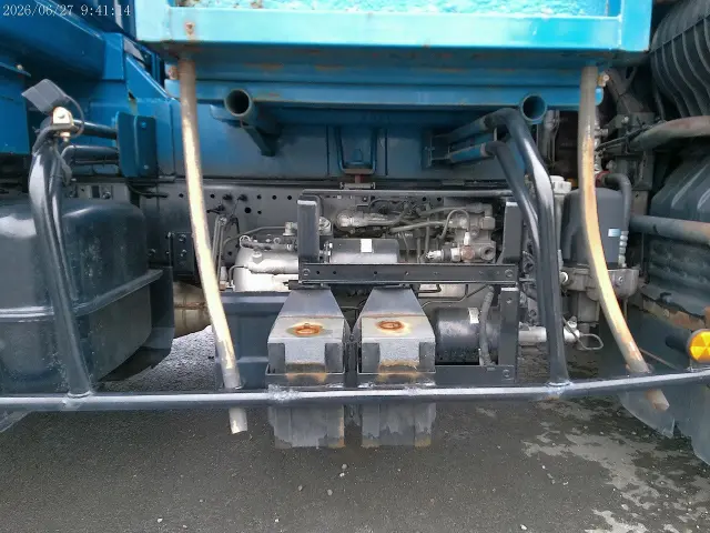 いすゞ フォワード TKG-FRR90S2(2WD)の写真11