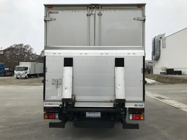 いすゞ エルフ 2PG-NPS88AN(4WD)の写真5