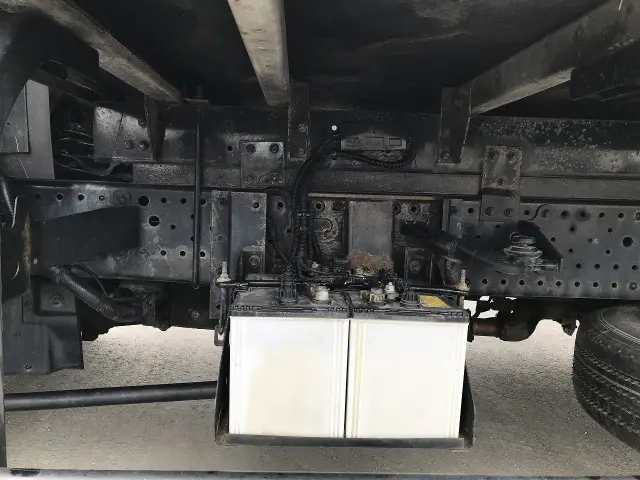 いすゞ エルフ 2PG-NPS88AN(4WD)の写真10