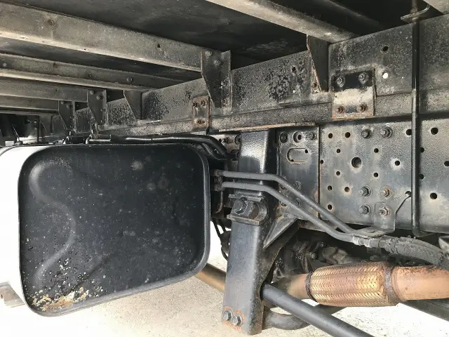 いすゞ エルフ 2PG-NPS88AN(4WD)の写真13