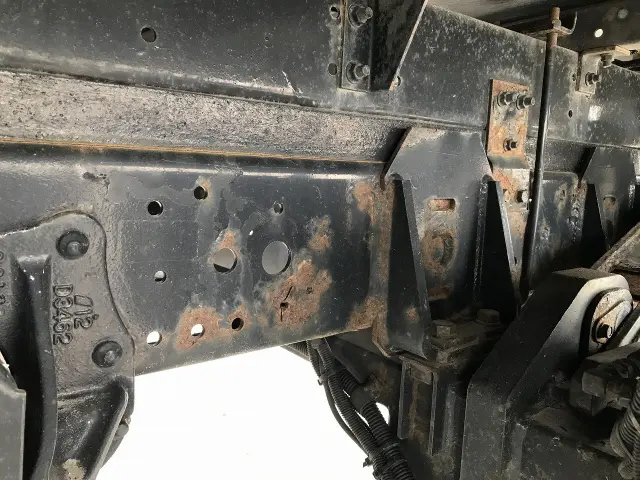 いすゞ エルフ 2PG-NPS88AN(4WD)の写真14