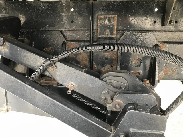 いすゞ エルフ 2PG-NPS88AN(4WD)の写真15