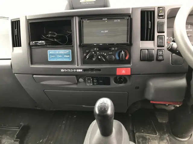 いすゞ エルフ 2PG-NPS88AN(4WD)の写真23