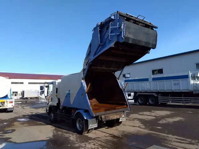 いすゞ フォワード PKG-FSR90S2(2WD)の写真9