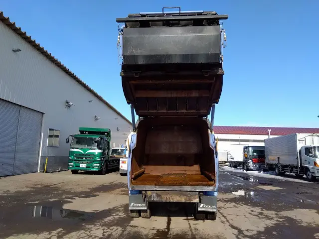 いすゞ フォワード PKG-FSR90S2(2WD)の写真10