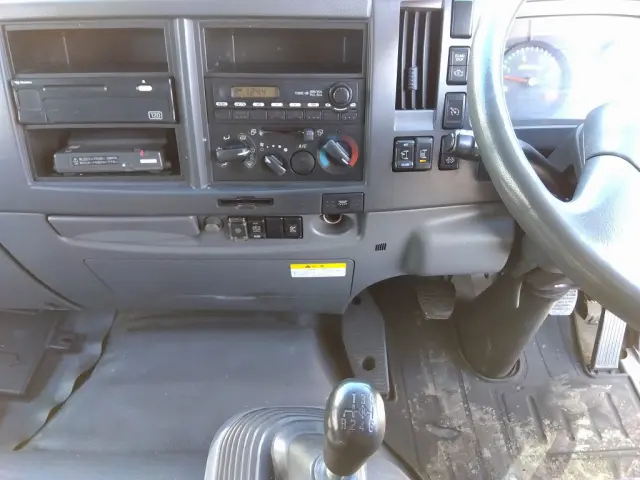 いすゞ フォワード PKG-FSR90S2(2WD)の写真23