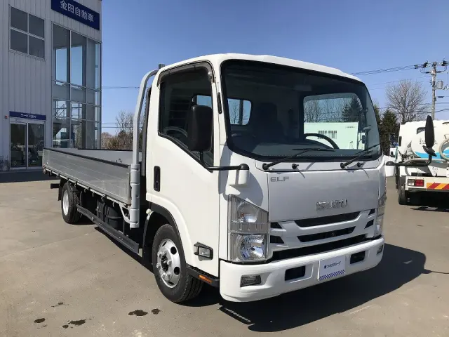 いすゞ エルフ TRG-NPR85AR(2WD)の写真2