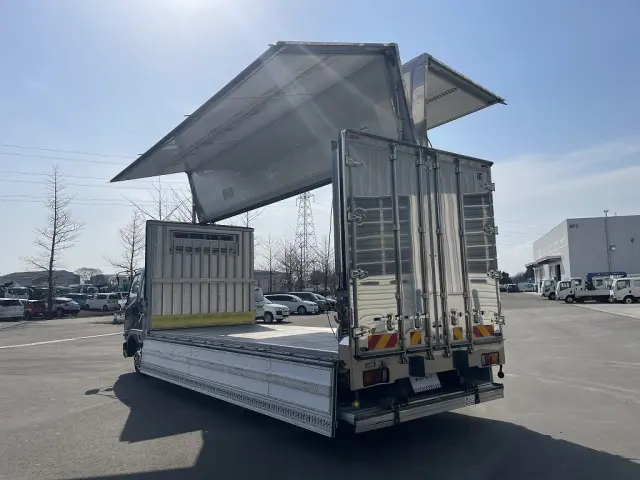 三菱 ファイター 2KG-FK65F(2WD)の写真8