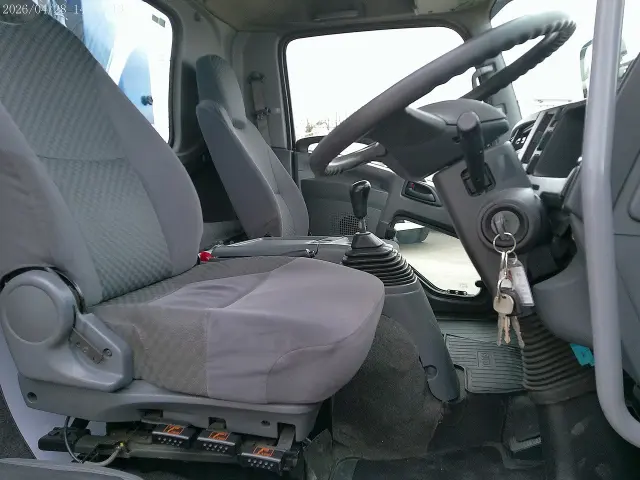 いすゞ フォワード TKG-FRR90S2(2WD)の写真22