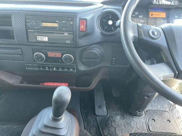 日野 レンジャー 2KG-FD2ABA(2WD)の写真23