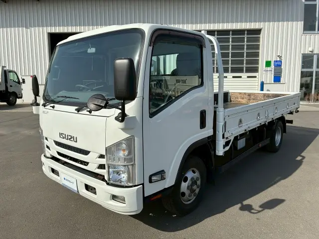 いすゞ エルフ TPG-NPS85AR(4WD)の写真1