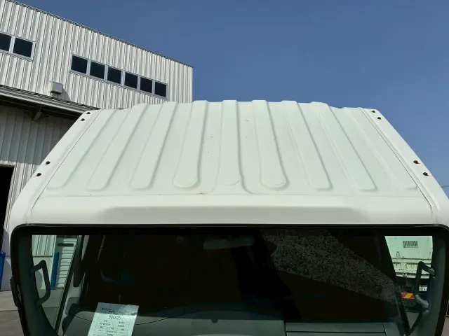 いすゞ エルフ TPG-NPS85AR(4WD)の写真18