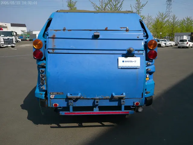 いすゞ エルフ TDG-NKS85AN(4WD)の写真5