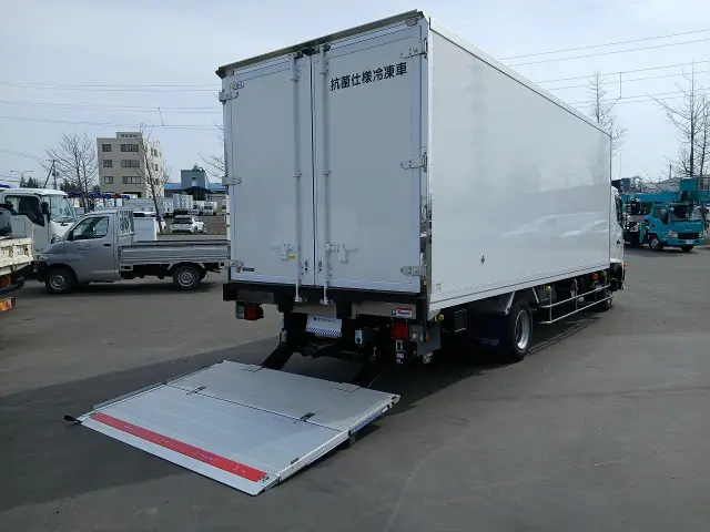 日野 レンジャー 2KG-FD2ABG(2WD)の写真11