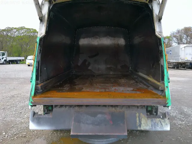 いすゞ フォワード SKG-FSR90S2(2WD)の写真7