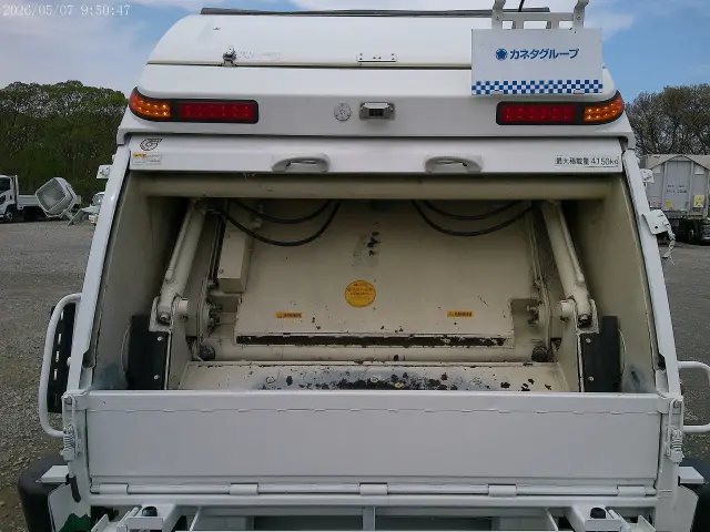 いすゞ フォワード SKG-FSR90S2(2WD)の写真9