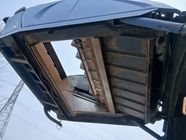 日野 レンジャー SDG-FX7JGAA(4WD)の写真12