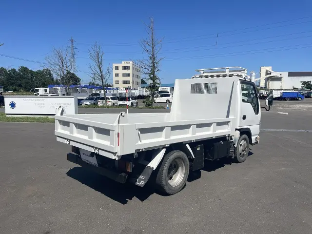 いすゞ エルフ TDG-NKS85AD(4WD)の写真6