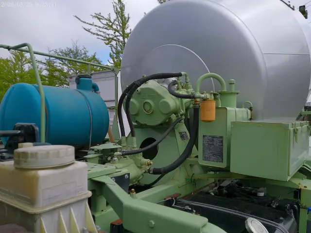 日野 プロフィア QPG-FS1AKDA(6x4)の写真11