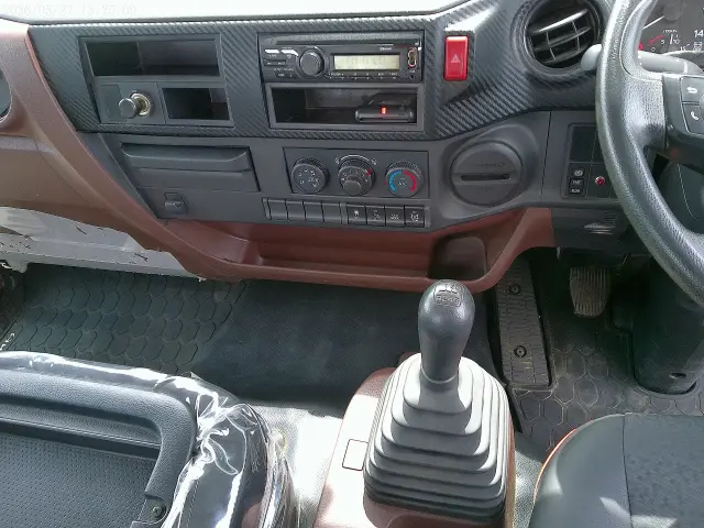 日野 レンジャー 2KG-FC2ABA(2WD)の写真23