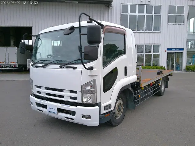 いすゞ フォワード LKG-FTR90S2(2WD)の写真1
