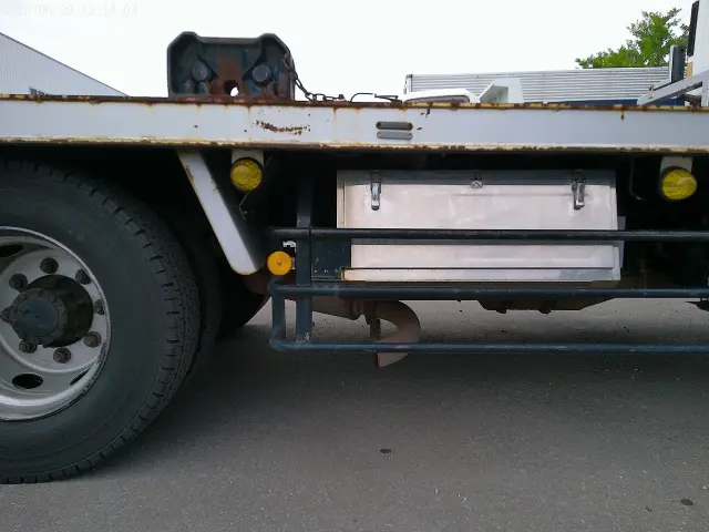 いすゞ フォワード LKG-FTR90S2(2WD)の写真14