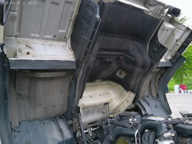 いすゞ フォワード LKG-FTR90S2(2WD)の写真19