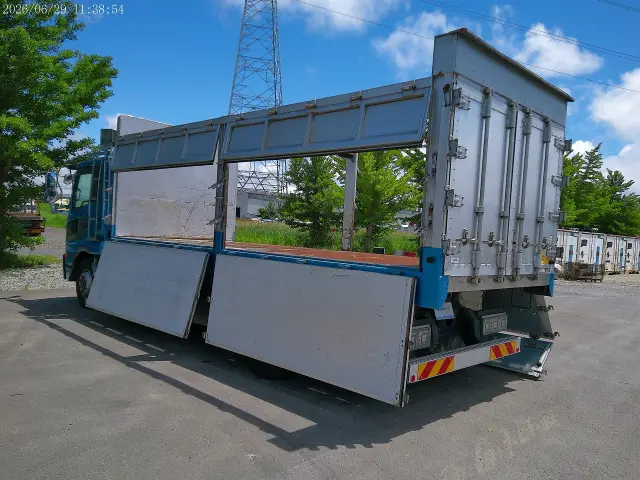 ＵＤ コンドル QKG-PK39LH(2WD)の写真11