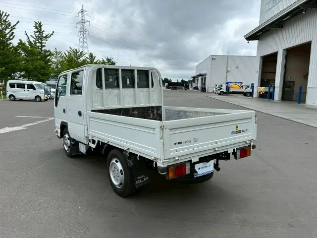 いすゞ エルフ TKG-NHS85A(4WD)の写真4