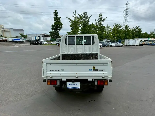 いすゞ エルフ TKG-NHS85A(4WD)の写真5
