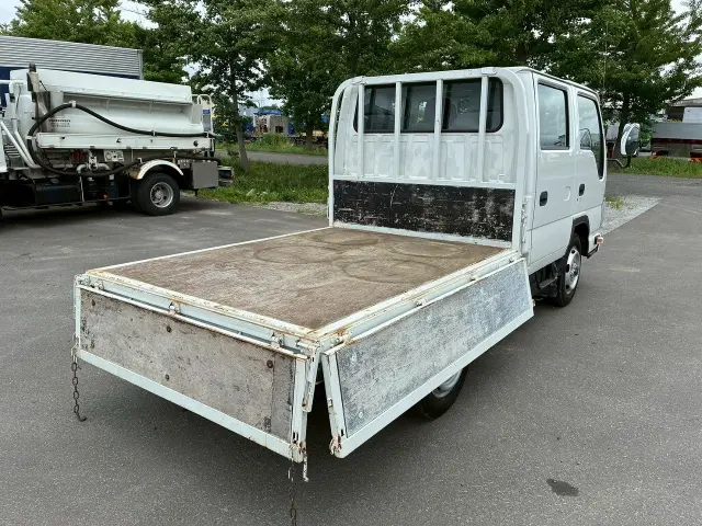いすゞ エルフ TKG-NHS85A(4WD)の写真10