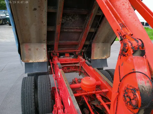 日野 プロフィア 2DG-FS1EGA(6x4)の写真11