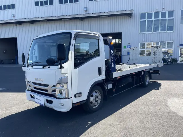 いすゞ エルフ 2RG-NPR88AN(2WD)の写真1