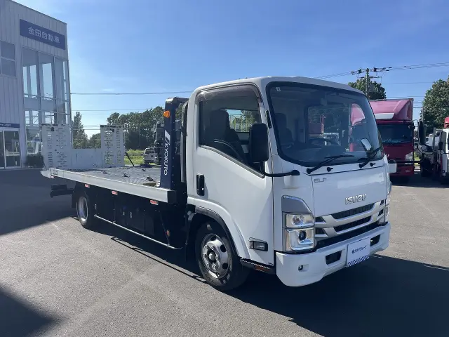 いすゞ エルフ 2RG-NPR88AN(2WD)の写真2