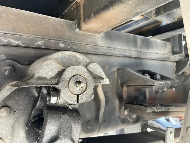UD コンドル QKG-PK39LH(2WD)の写真16