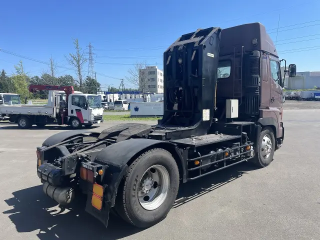 日野 プロフィア PK-SH1EGJG(2WD)の写真6