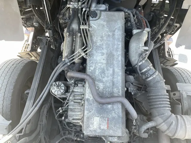 日野 プロフィア PK-SH1EGJG(2WD)の写真21