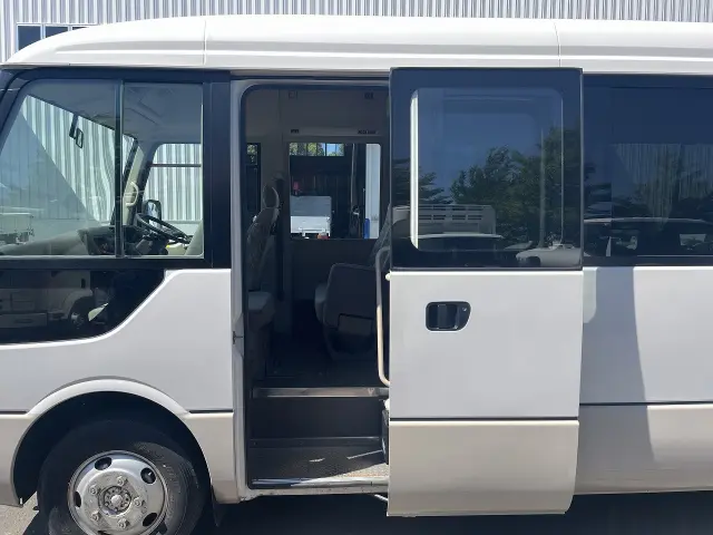 三菱 ローザ KK-BG64EG(4WD)の写真9