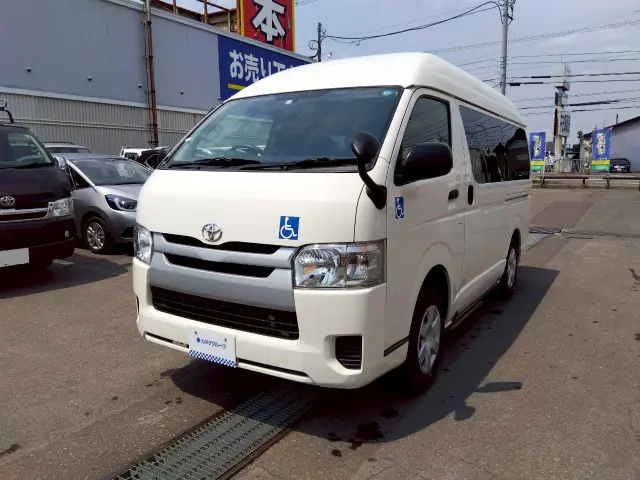 トヨタ ハイエースレジアス LDF-KDH206K改(4WD)の写真1