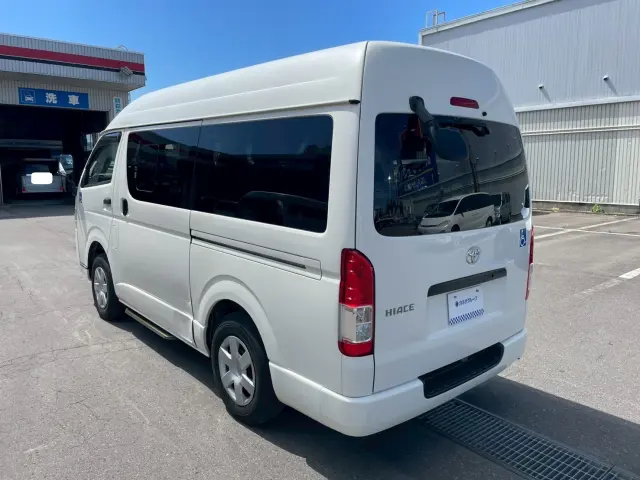 トヨタ ハイエースバン QDF-GDH206K改(4WD)の写真4