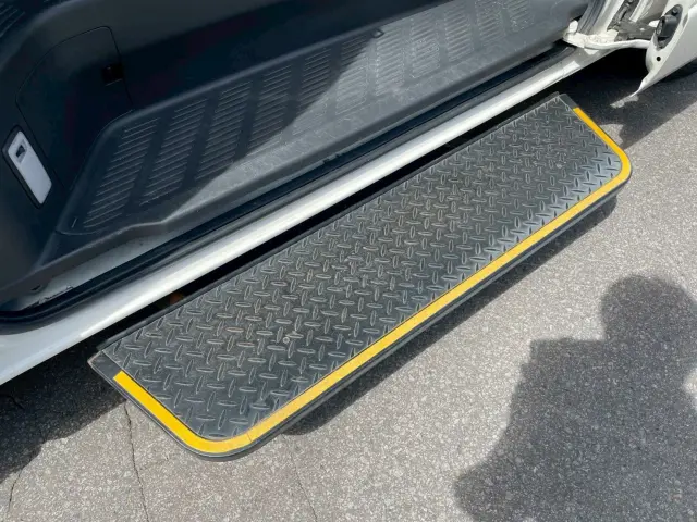 トヨタ ハイエースバン QDF-GDH206K改(4WD)の写真11