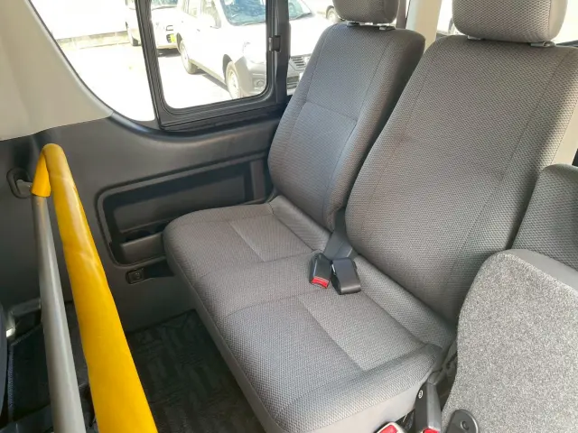 トヨタ ハイエースバン QDF-GDH206K改(4WD)の写真12