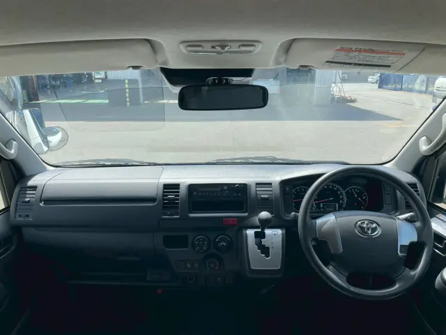 トヨタ ハイエースバン QDF-GDH206K改(4WD)の写真15