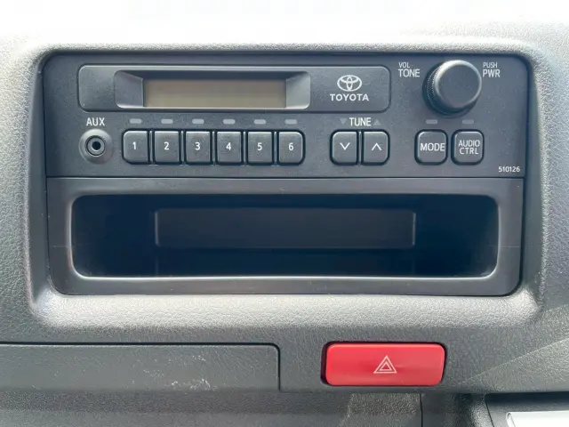 トヨタ ハイエースバン QDF-GDH206K改(4WD)の写真19